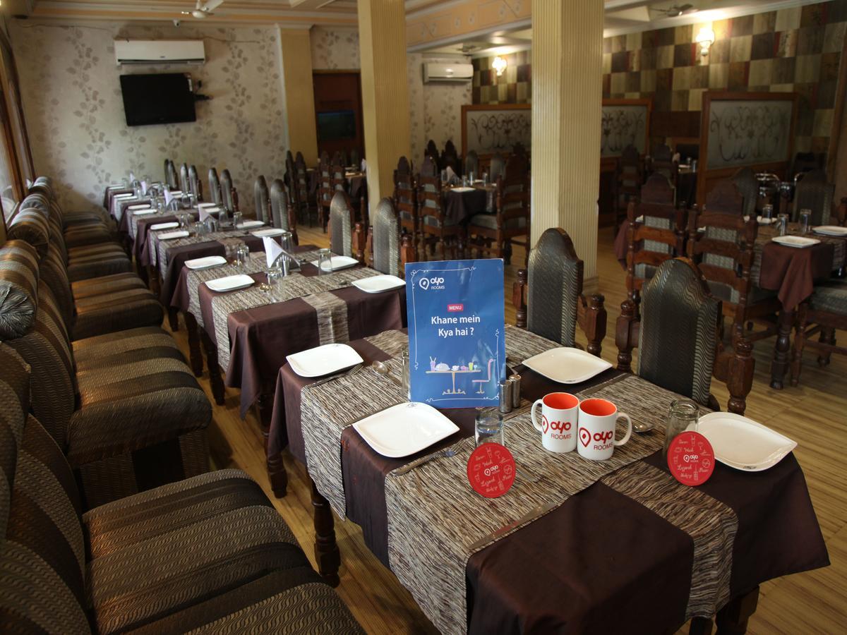Oyo 2054 New Hotel Broadway Waranasi Zewnętrze zdjęcie