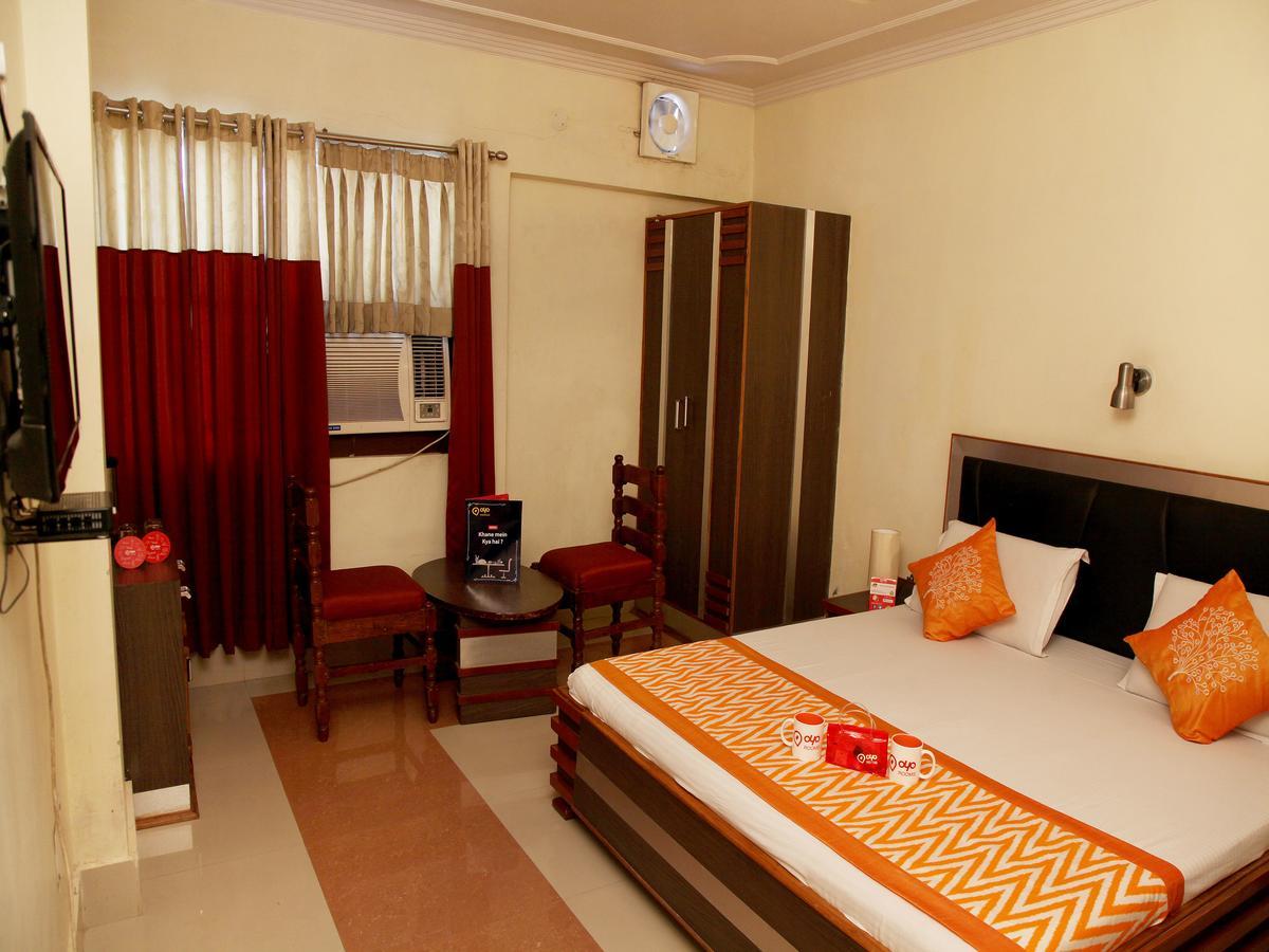 Oyo 2054 New Hotel Broadway Waranasi Zewnętrze zdjęcie