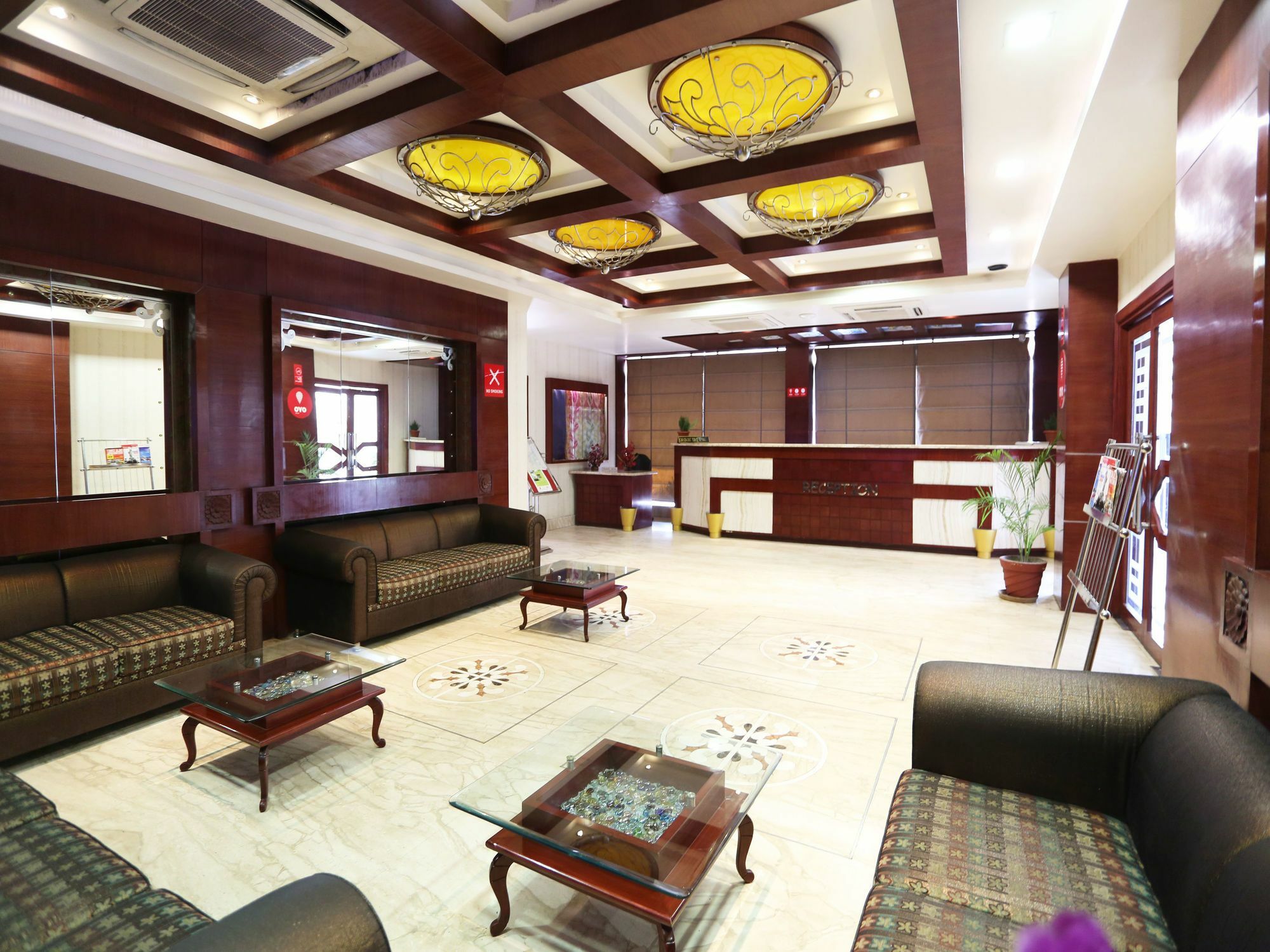 Oyo 2054 New Hotel Broadway Waranasi Zewnętrze zdjęcie