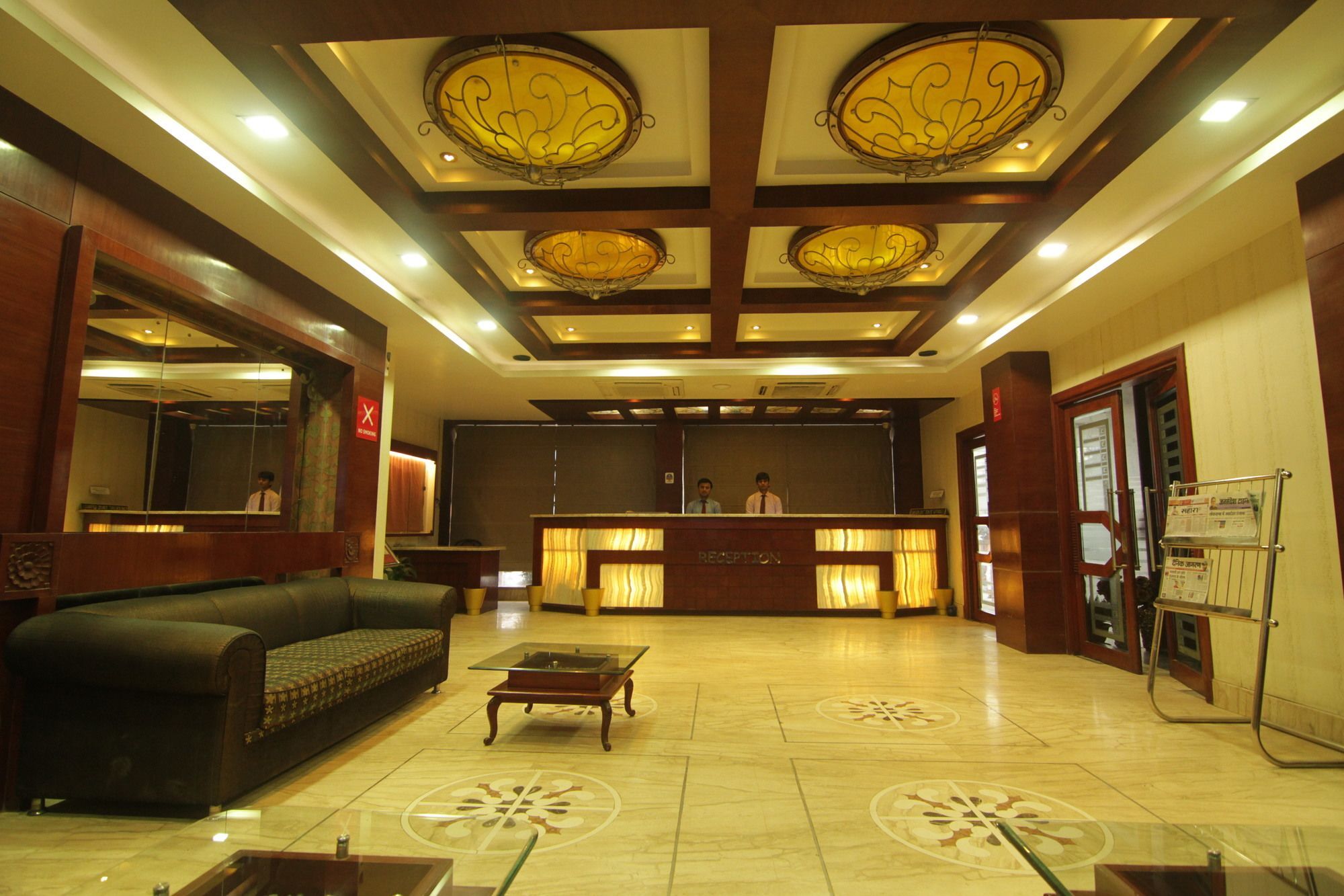 Oyo 2054 New Hotel Broadway Waranasi Zewnętrze zdjęcie